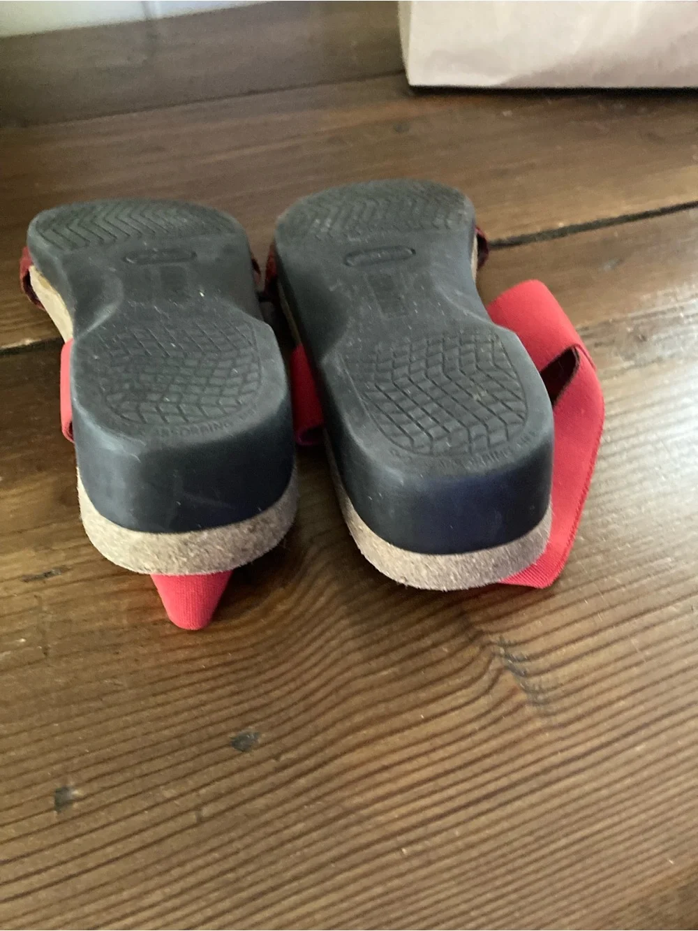 Munro Pisces Red Sandal
